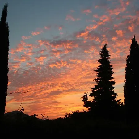 Aux Cernois Сasa de vacaciones Carqueiranne